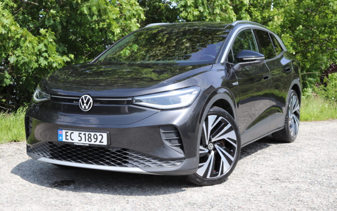 Meget velholdt VW ID4, 2021 med det store batteriet. Ny i Norge og 1 eier. Alle servicer